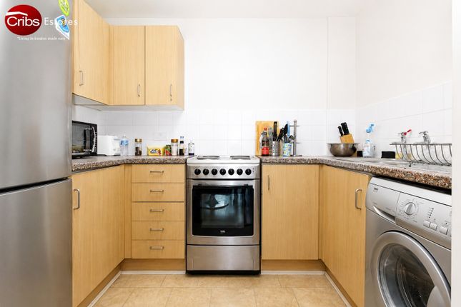Flat 350, 41 Millharbour, London photo 4