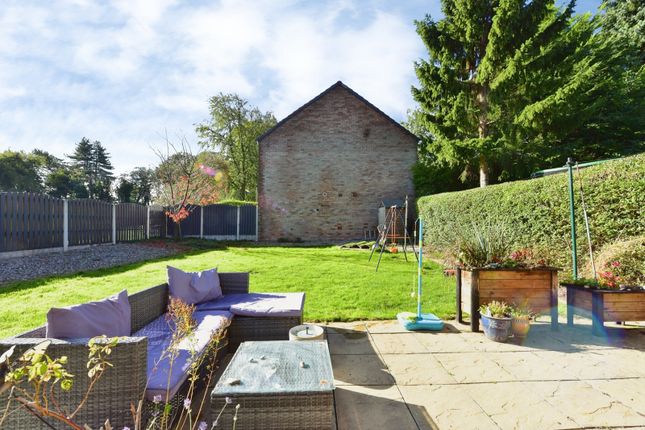 24, Mawfa Crescent, South Yorkshire photo 4
