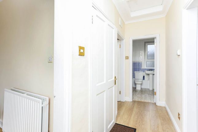 482 Broomfield Road, Glasgow, Glasgow photo 2