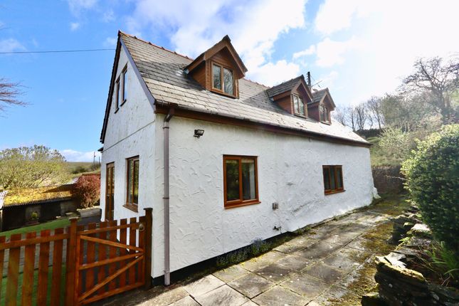 Cottage for sale in Crumlin, Newport