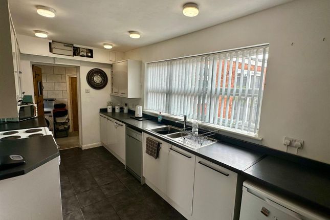 35, Gosmore Road, Hereford photo 5