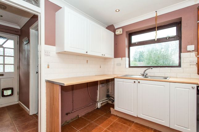 57, Windsor Gardens, Huntingdon photo 4