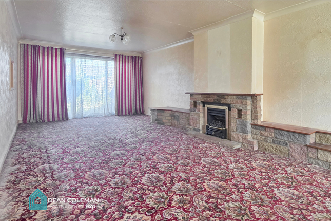 81, Coney Green Drive, Birmingham photo 2