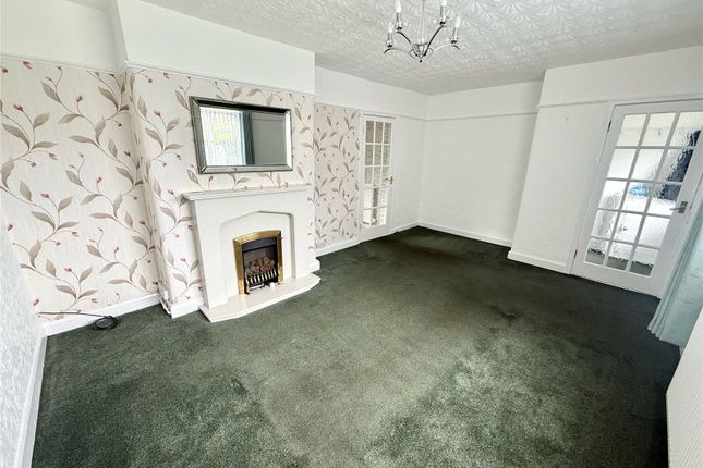 42, Howden Road, Greater Manchester photo 3