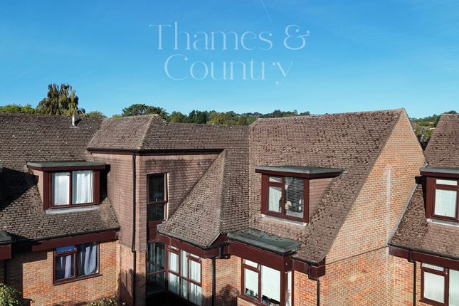24 Laurance Court, Marlow photo 4
