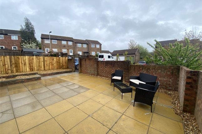 40, Otter Way, Devon photo 3