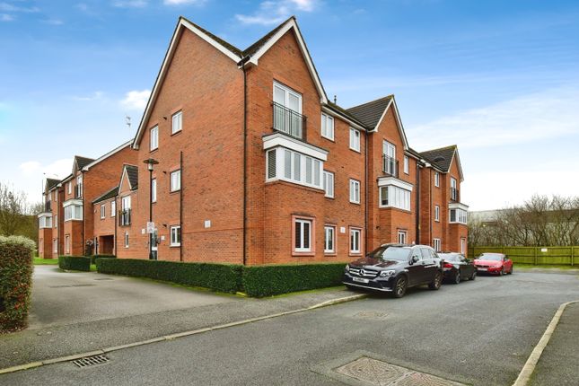 Flat for sale in Pineacre Close, West Timperley, Altrincham, Greater Manchester