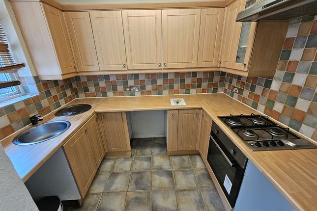 193, Shelley Road, Wellingborough photo 2