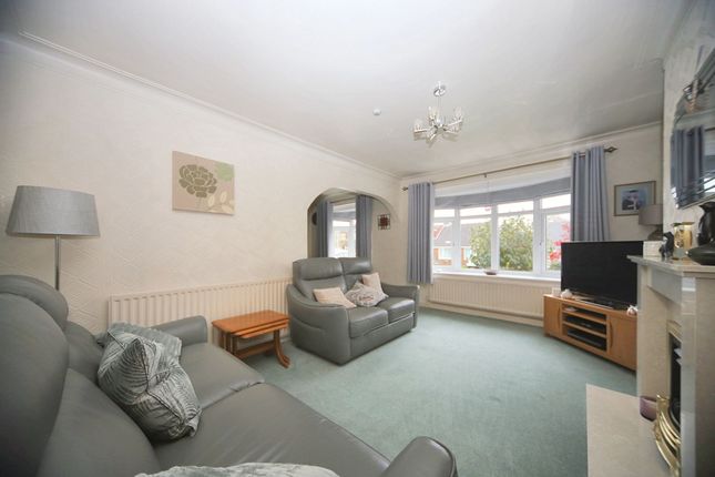 22 Park Avenue, Wigan photo 2