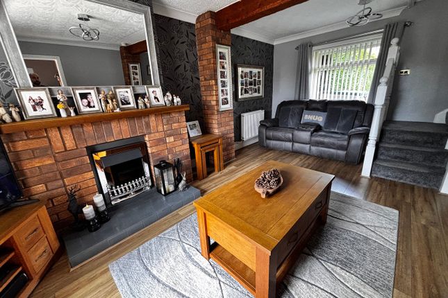 13, Derwendeg, Carmarthen photo 4