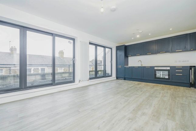 Penthouse for sale in Cardiff Road, Llandaff, Cardiff