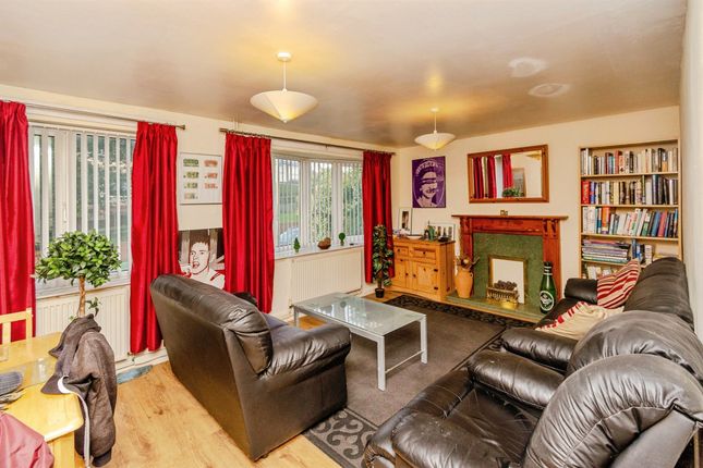 2c, Hardy Road, Wednesbury photo 2