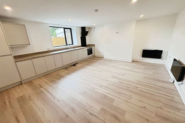 Flat 2, 123 Bridge Apartments, Church Street, Bolton photo 2