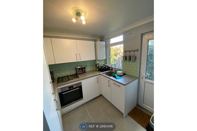 Basildon Road, Basildon Road, London photo 3