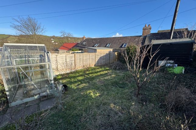 8 Glanafon, Panteg Road, Aberaeron photo 2