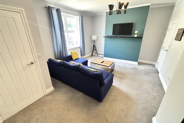 7, Cross View Terrace, Nevilles Cross photo 2