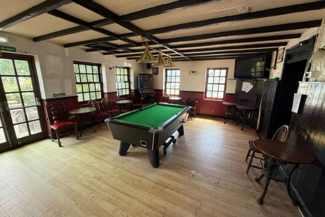 The Railway Public House, 68 St. Johns Road, Ryde photo 5
