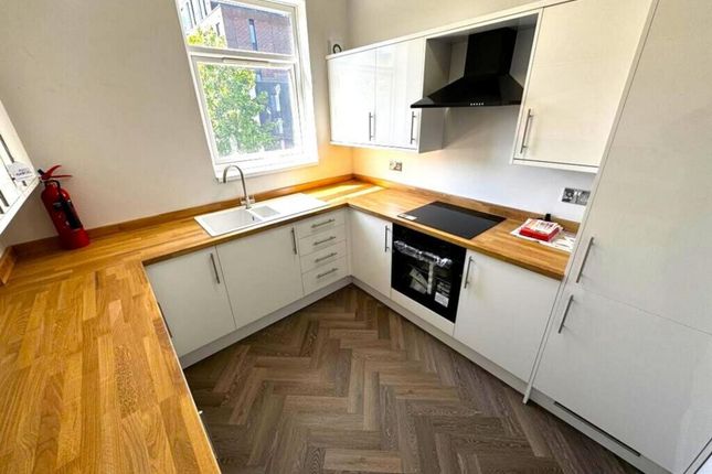 Room 10, 65-67, Lower Ford Street, Coventry photo 5