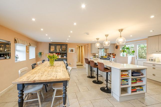 Westend Cottage, West End, Avening photo 4