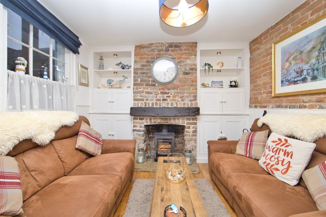 2-bed terraced on 1A,, North Street, Kent, £300,000