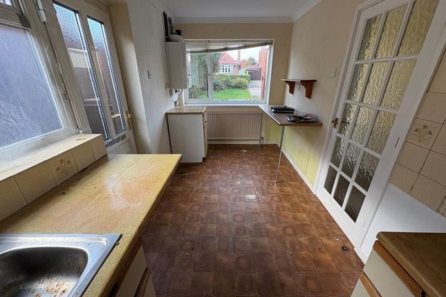 11, Chase Road, Staffordshire photo 3