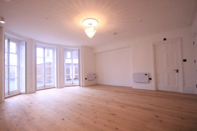 Thumbnail Studio to rent in Studio On Shenfield Road, Brentwood