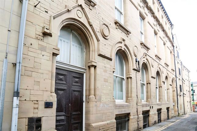 Thumbnail Flat to rent in Chancery Lane, Town Centre