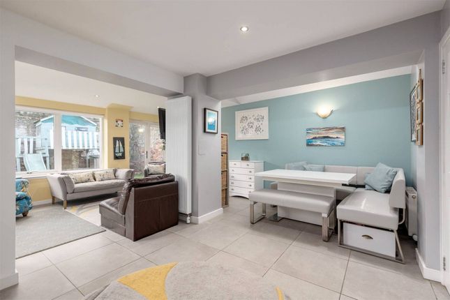 1 St. Marys Court, Dalkeith Midlothian photo 2