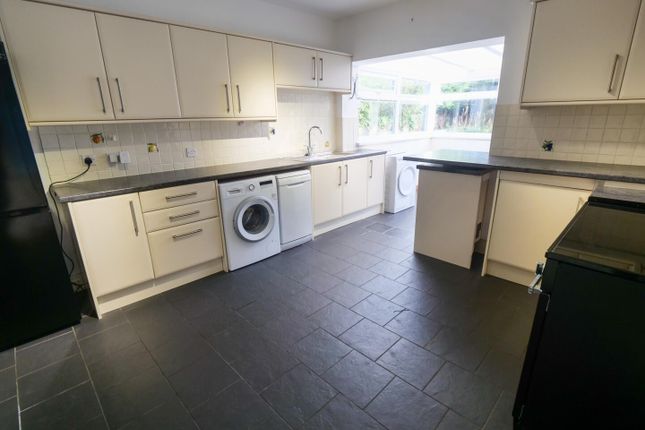 Seymour Avenue, Morecambe photo 3