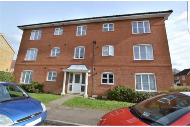 Flat for sale in Cheviot Way, Stevenage