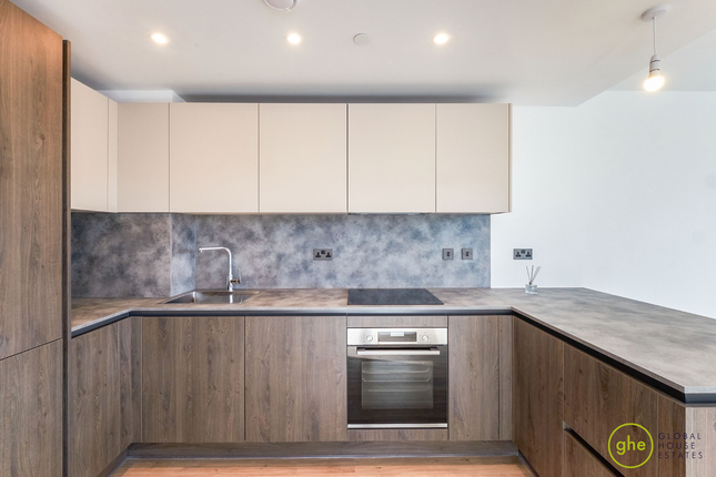 Apartment 506 The Regent, Shadwell Street, Snowhill Wharf photo 4