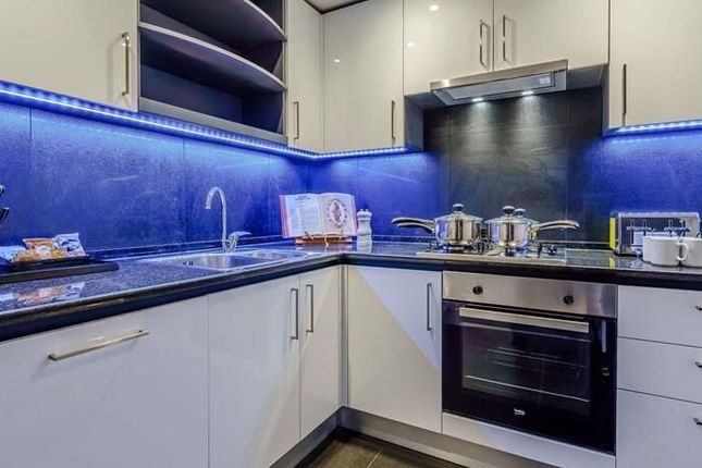 circus apartment, london photo 2