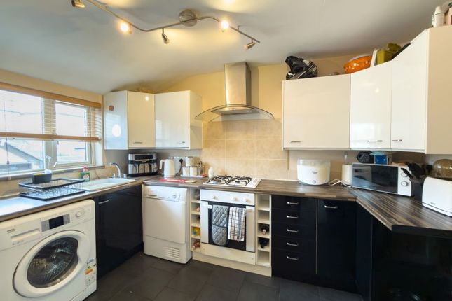 36 Margaret Terrace, Rowlands Gill photo 2