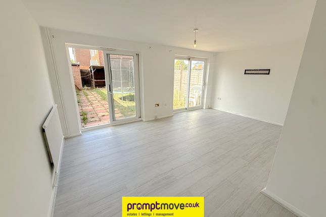 Peregrine Road, Luton photo 2