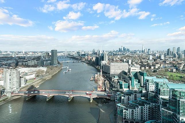 Flat to rent in The Tower, St George Wharf, Vauxhall, London