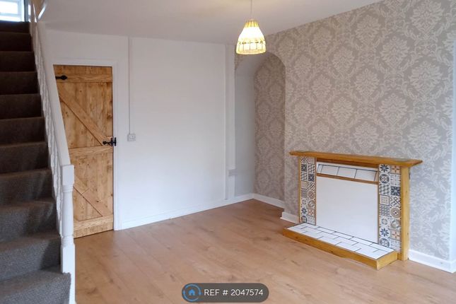 Terraced house to rent in High Street, Caernarfon LL54