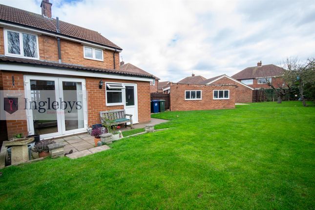 50, Priestcrofts, Marske-By-The-Sea photo 3