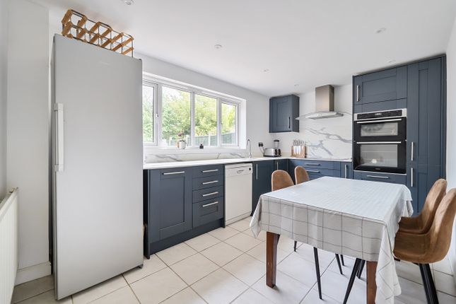 1330638-16-68888c...