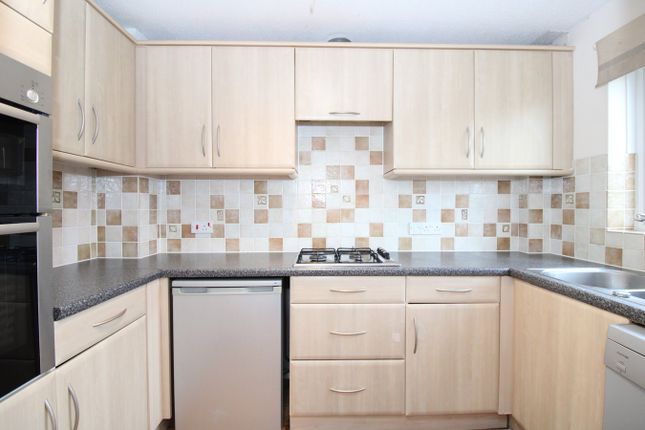 44, Uplands, Stevenage photo 4
