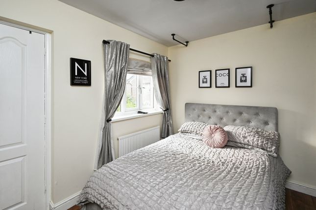 Detached house for sale in Leen Valley Way, Nottingham