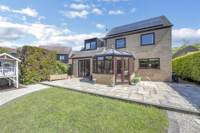 10, Lark Valley Drive, Fornham St. Martin photo 2