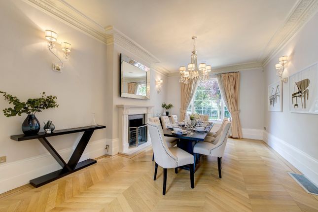 15M, Kent Terrace, Regent's Park, London photo 3