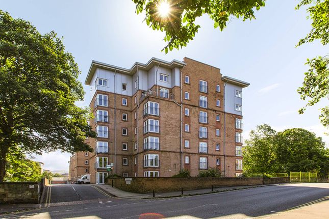 Thumbnail Flat for sale in North Pilrig Heights, Edinburgh