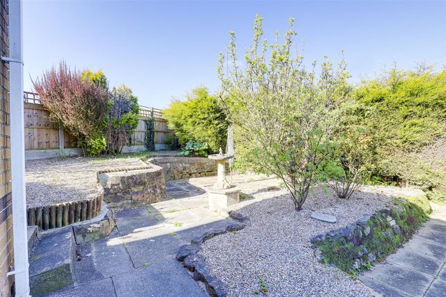7 Bonser Close, Nottingham photo 4