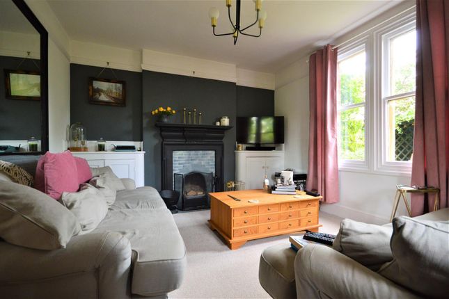 2 West Street, Ecton photo 3