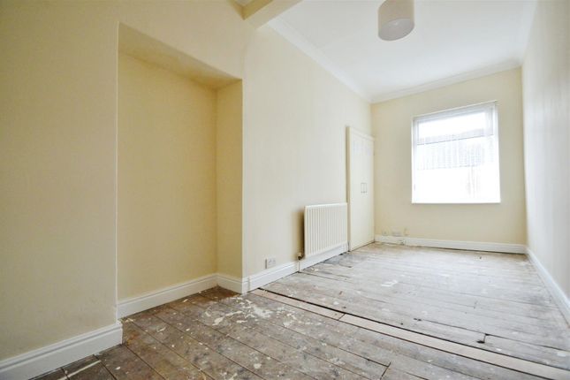 End terrace house for sale in Newstead Street, Hull