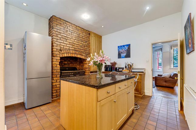 2, Groby Road, Altrincham photo 3