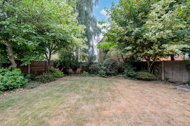 9, Barleyfields, Bury St. Edmunds photo 4