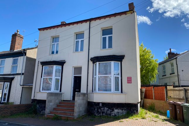 Thumbnail Flat to rent in Ash Road, Tranmere, Birkenhead