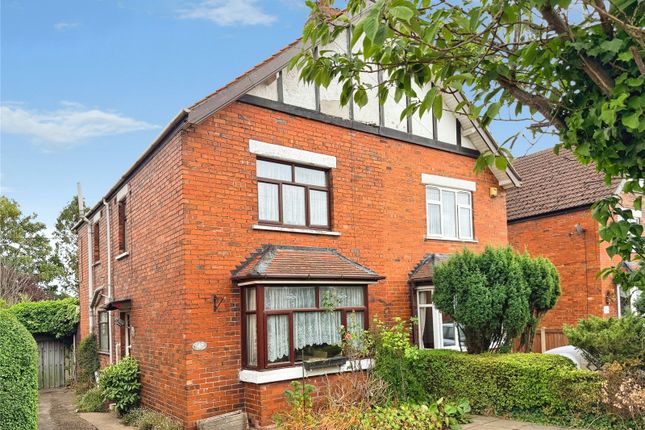 3-bed semi-detached on 167, High Street, Doncaster, £110,000